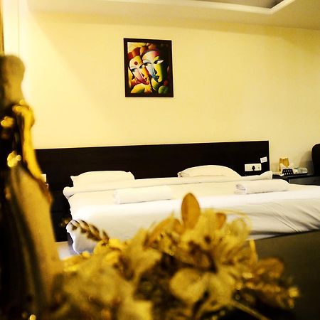 Mohini Royal Hotel Jharsuguda Kültér fotó